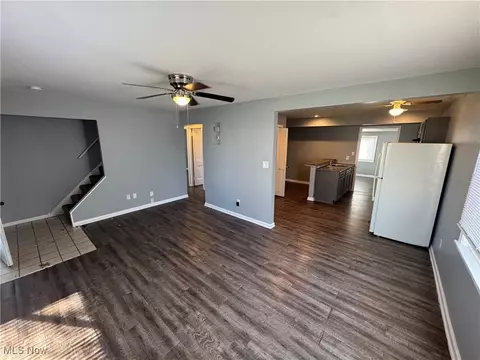 Living - 387 E 232nd St, Euclid, OH 44123 photo 3 of 4
