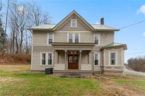 42210 State Route 154, Lisbon, OH 44432