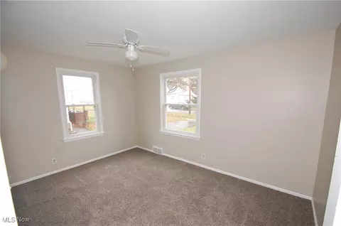 Bedroom - 132 Terrace Dr, Boardman, OH 44512 photo 2 of 2