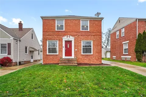 43 Eldred Ave, Bedford, OH 44146
