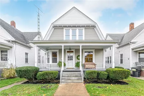 1409 Shelby St, Sandusky, OH 44870