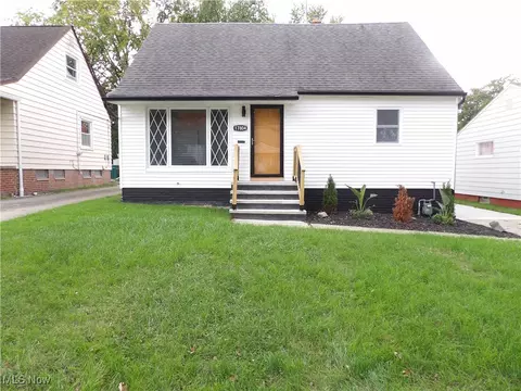 17804 Hazelwood, Maple Heights, OH 44137