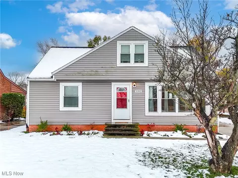 5392 Huron Rd, Lyndhurst, OH 44124