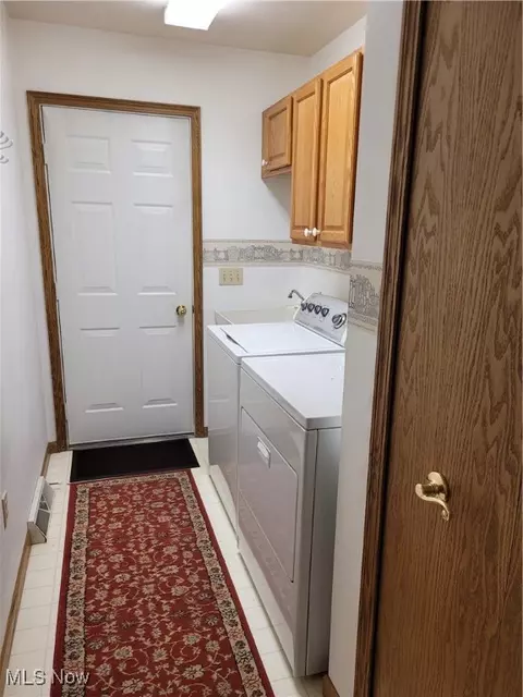 403 Idlebrook Dr, Wadsworth, OH 44281 photo 19