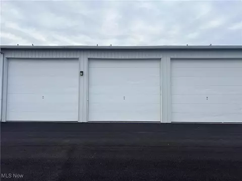 3720 E Aqua Aire Dr #71, Port Clinton, OH 43452