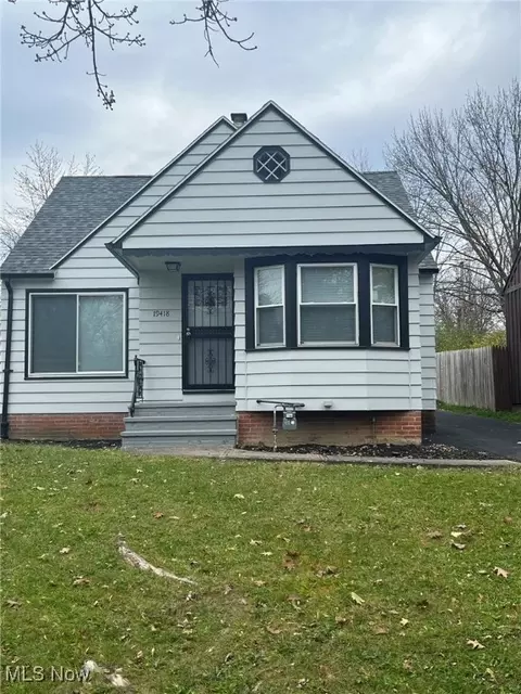 19418 Maple Heights Blvd, Maple Heights, OH 44137