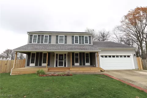 3777 Selma Ln, Brunswick, OH 44212