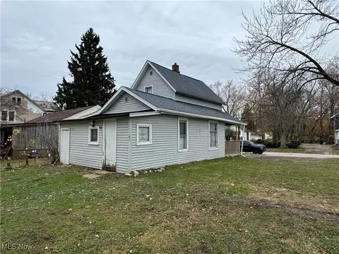 5724 Madison Ave, Ashtabula, OH 44004 photo 4