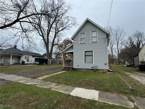 5724 Madison Ave, Ashtabula, OH 44004 photo 2