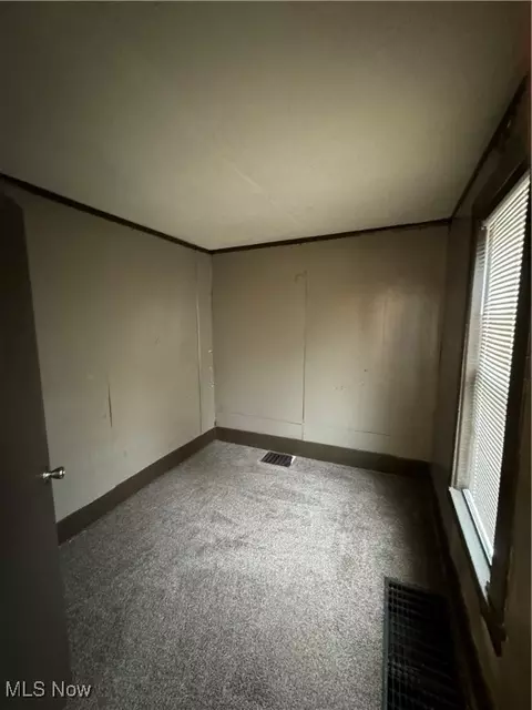 5724 Madison Ave, Ashtabula, OH 44004 photo 17