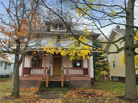 1378 S Freedom Ave, Alliance, OH 44601