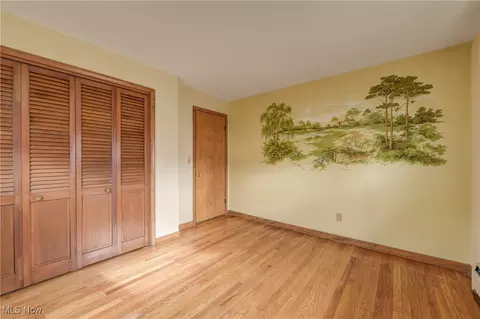 Bedroom - 361 Crescent Dr, Berea, OH 44017 photo 6 of 8