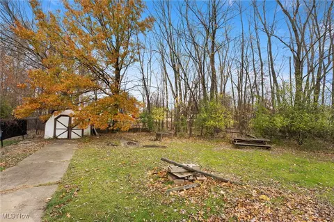 1925 Robindale St, Wickliffe, OH 44092 photo 26