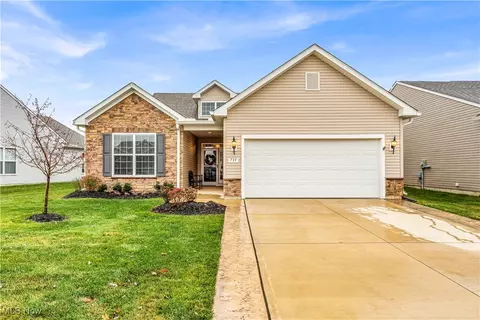 733 Cedar Crest Dr, Elyria, OH 44035 photo 36