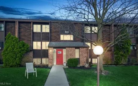4645 Oakhill Blvd #304, Lorain, OH 44053