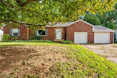 340 NE 19th St NE, Massillon, OH 44646