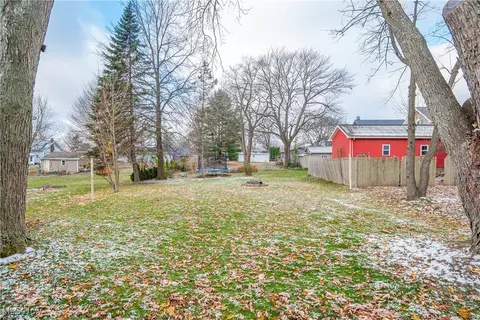 130 Summit St, Wadsworth, OH 44281 photo 32