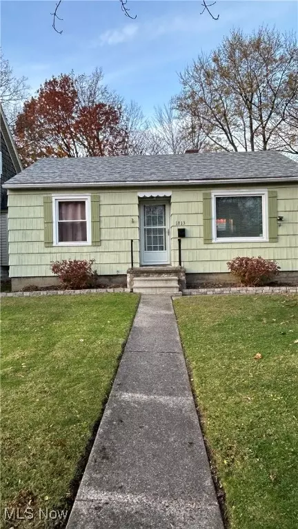 1813 W 14th St, Ashtabula, OH 44004 photo 2