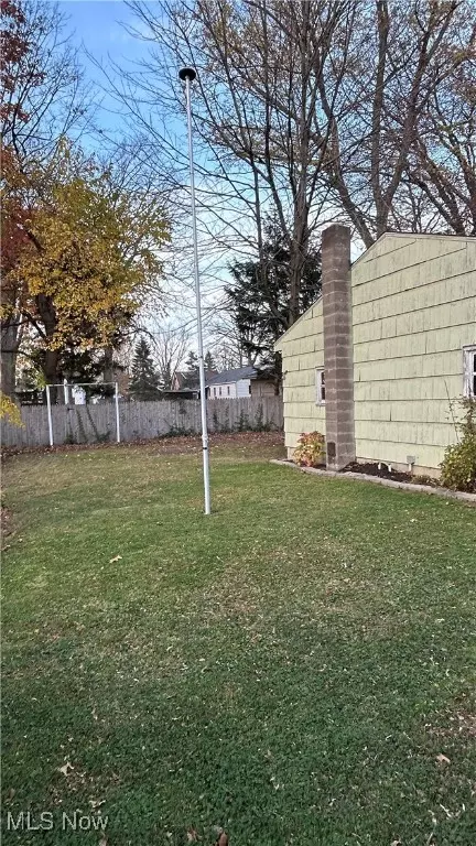 1813 W 14th St, Ashtabula, OH 44004 photo 8