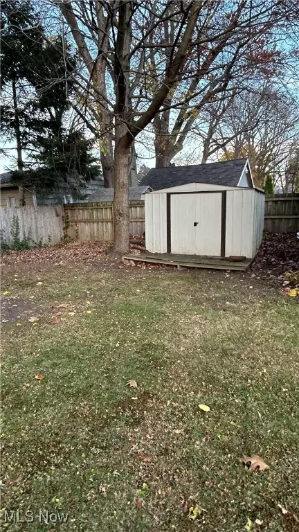 1813 W 14th St, Ashtabula, OH 44004 photo 9