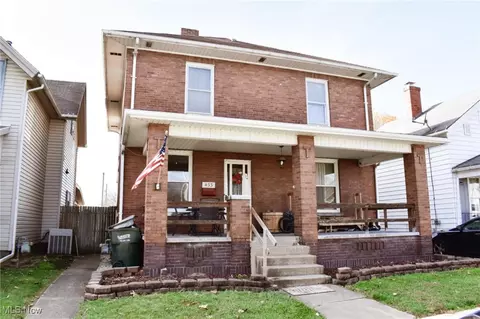 433 N 8th St, Coshocton, OH 43812