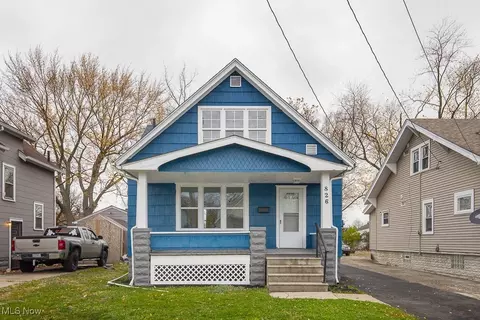 826 W 20th St, Lorain, OH 44052