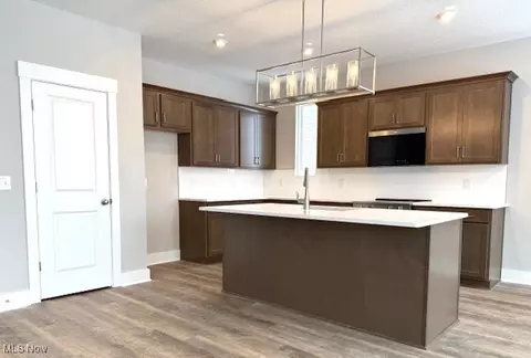 Kitchen - 3115 Willow View Cir, Brunswick, OH 44212 photo 1 of 4
