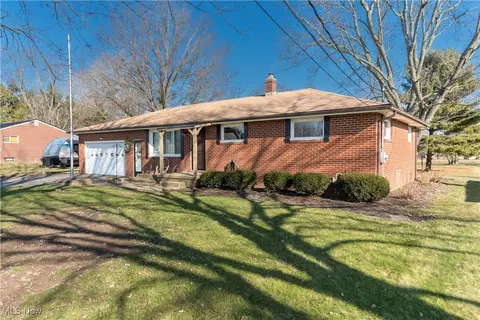 4174 Kropf Ave SW, Canton, OH 44706