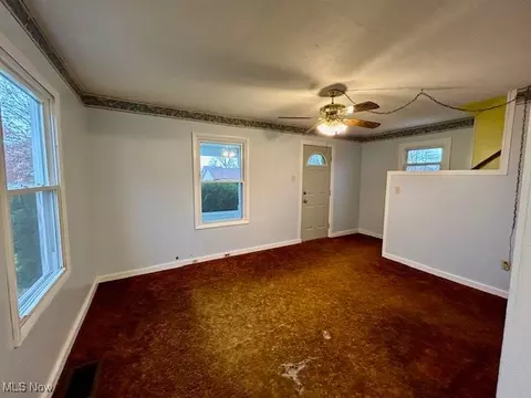 152 Warren Ave, Elyria, OH 44035 photo 16