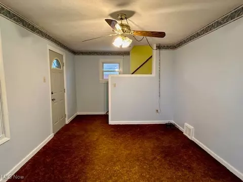 152 Warren Ave, Elyria, OH 44035 photo 14