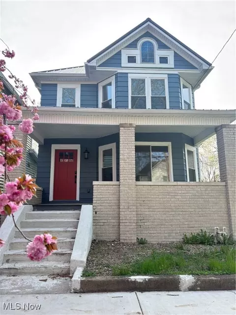 126 Franklin St, Marietta, OH 45750