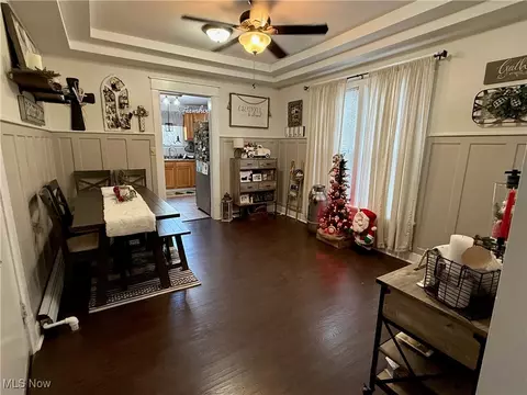 Dining - 1703 W 5th St, Ashtabula, OH 44004 photo 1 of 1