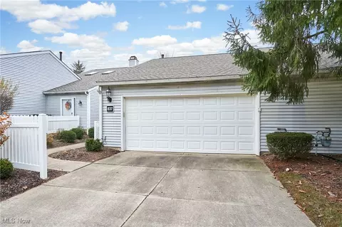 837 Sutton Pl, Akron, OH 44313