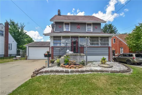 426 W Heights Ave, Youngstown, OH 44509
