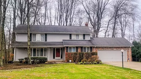 3938 W Meadow Ln, Orange, OH 44122