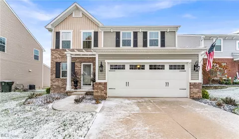 211 Brixton Way, Wadsworth, OH 44281