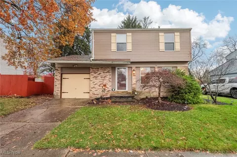 1026 Annapolis Ave, Akron, OH 44310