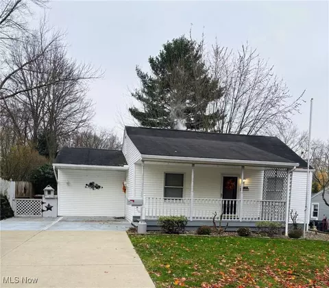 4620 16th St NW, Canton, OH 44708
