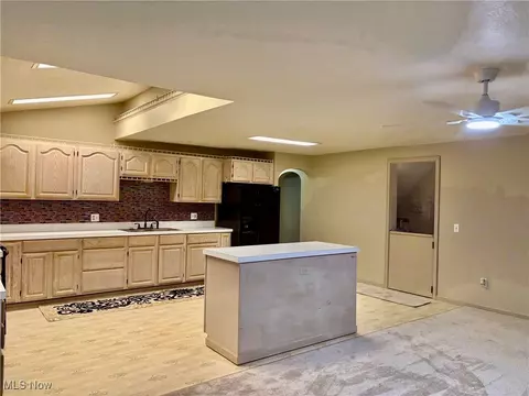 Kitchen - 4620 16th St NW, Canton, OH 44708 photo 1 of 2