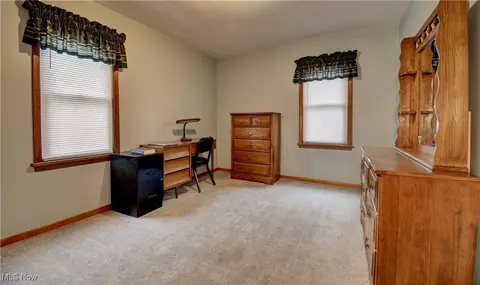 2425 Benton St, Akron, OH 44312 photo 20