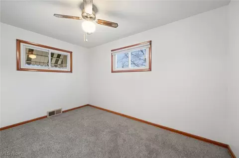 383 Beebe Ave, Elyria, OH 44035 photo 18