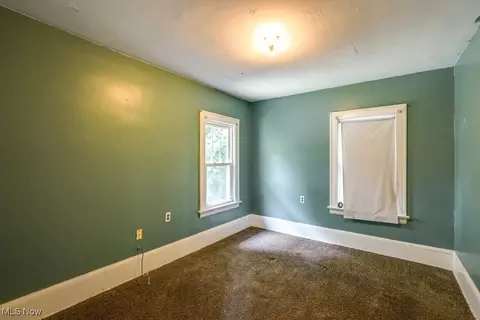 Bedroom - 382 Cornell St, Akron, OH 44310 photo 2 of 2