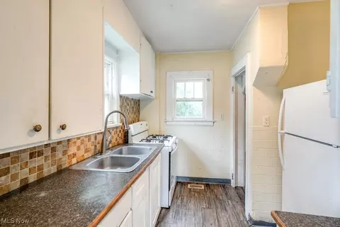 Kitchen - 382 Cornell St, Akron, OH 44310 photo 1 of 5