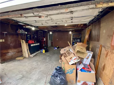 1319 E 30th St, Ashtabula, OH 44004 photo 6