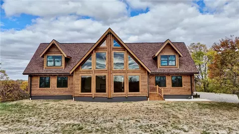 15750 T Ridge Rd, Caldwell, OH 43724