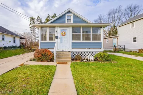 327 14th St SW, Massillon, OH 44647