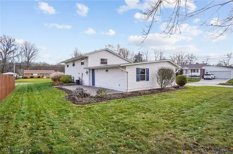 310 Berwin Pl, Munroe Falls, OH 44262 photo 31
