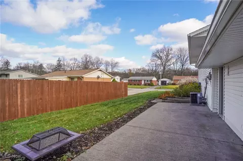 310 Berwin Pl, Munroe Falls, OH 44262 photo 32