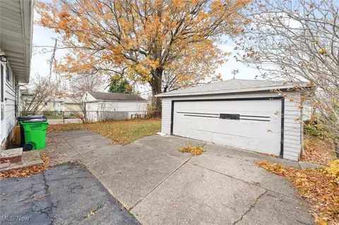 30219 Regent Rd, Wickliffe, OH 44092 photo 25