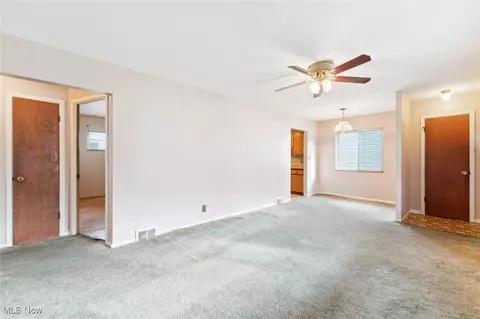 30219 Regent Rd, Wickliffe, OH 44092 photo 16